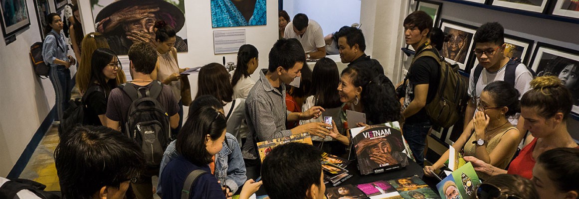 Read more about the article Gallery Opening in Saigon