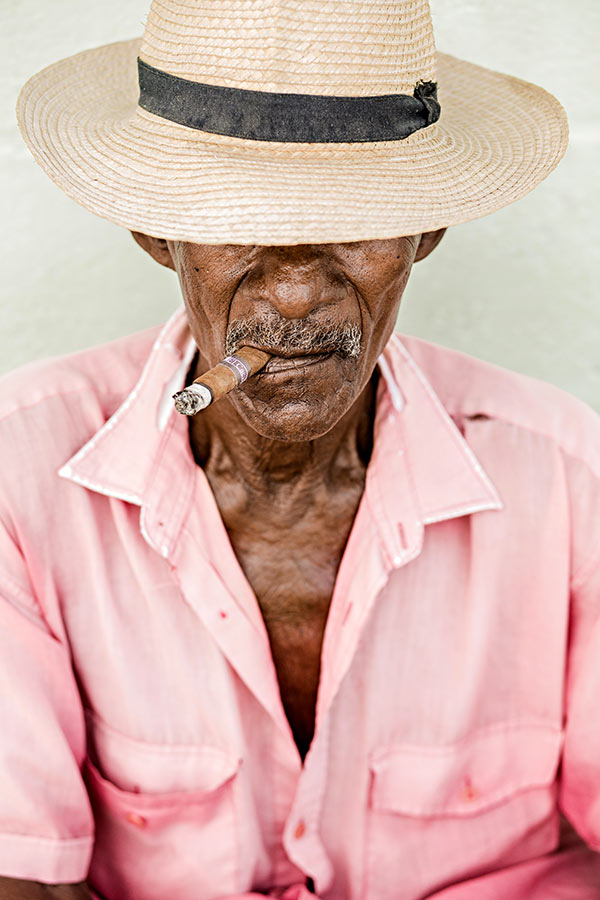 Cigar smoker Cuba portraits Rehahn photograph