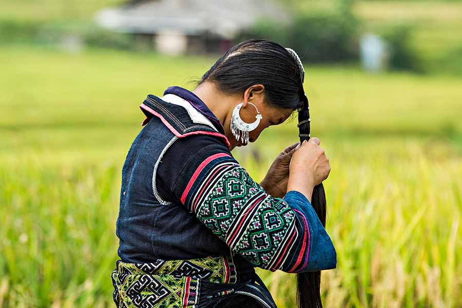 hmong ethnic vietnam rehahn culture lifestyle photograph