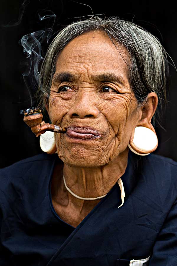 precious heritage brau ethnic vietnam rehahn portraits photograph