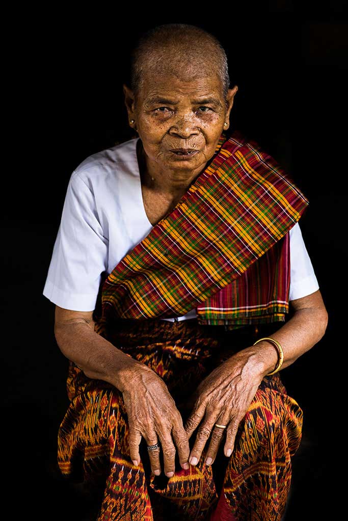rehahn-vietnam-portrait-fine-art-photography-Khmer-ethnic