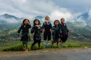 Les 54 ethnies du Vietnam - Hmong, Dao, Cham