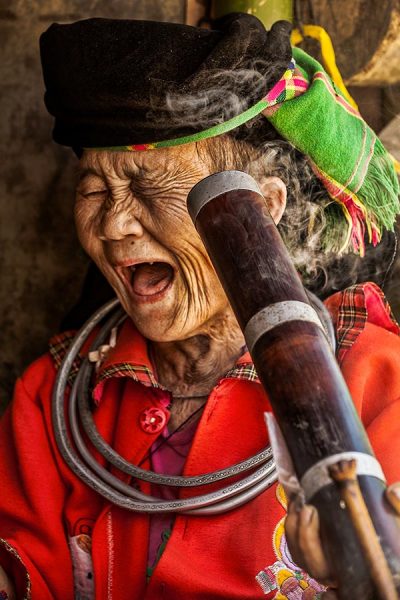 Hmong lady smoking vietnam