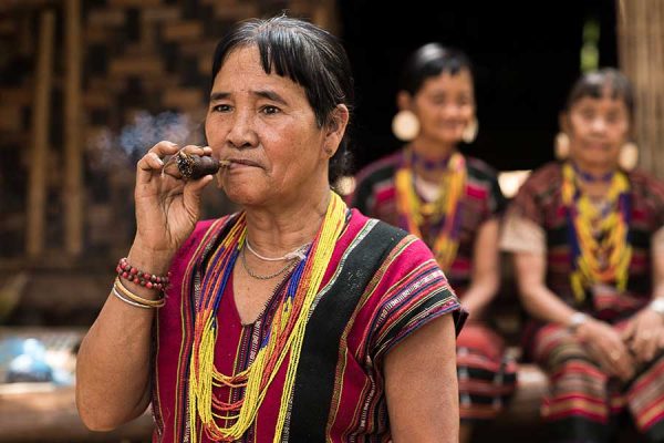 the brau ethnic in laos photo by rehahn