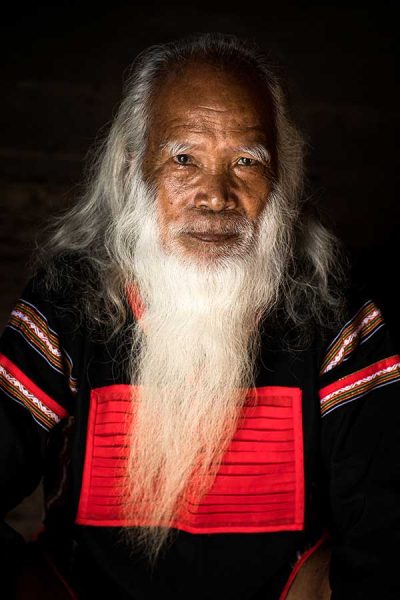 precious heritage ede ethnic vietnam rehahn portraits photograph