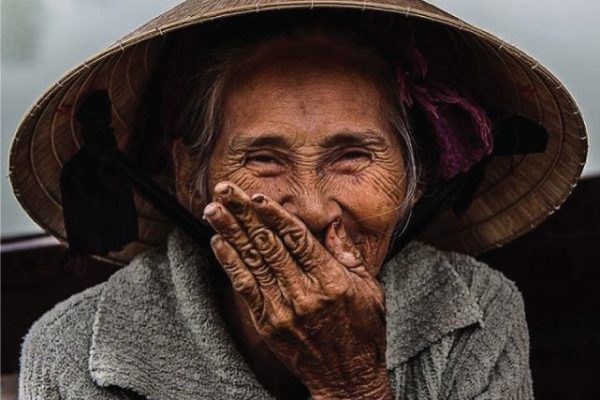 hidden smile madam xong portraits rehahn hoi an vietnam